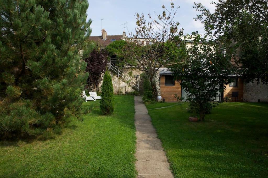 Le Nid De Rochefort Exterior photo