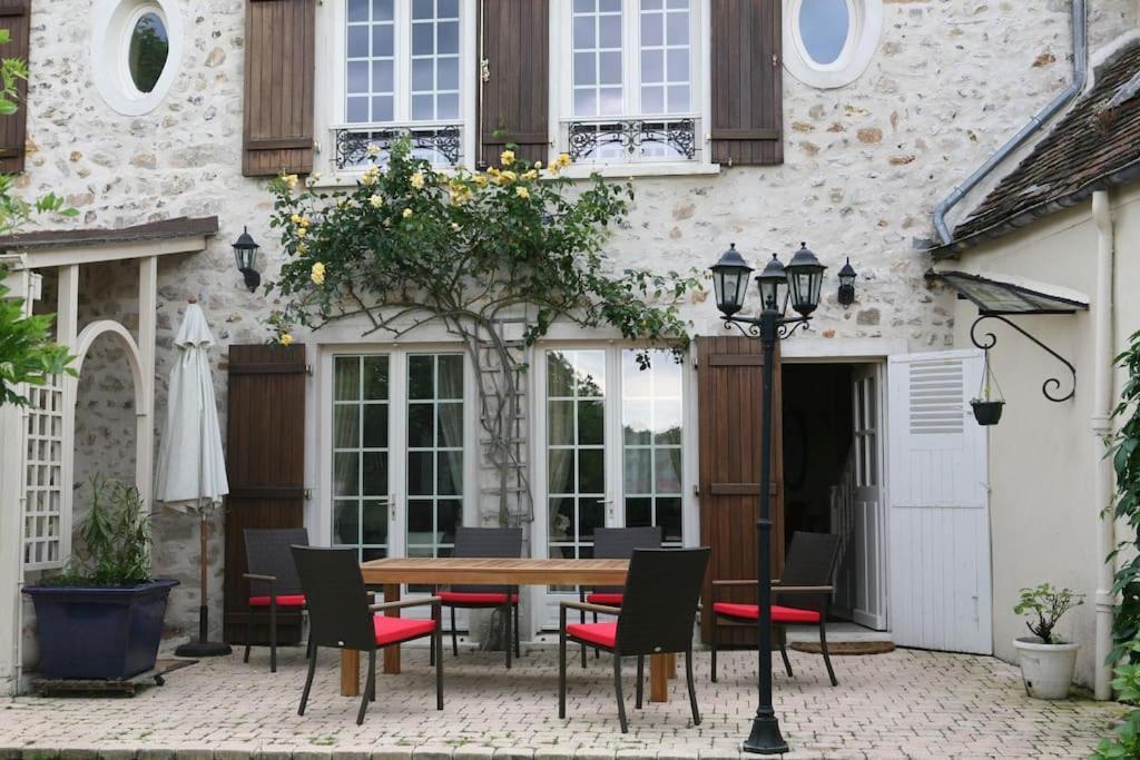 Le Nid De Rochefort Exterior photo